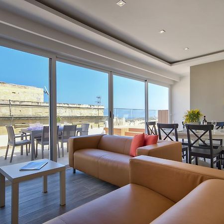 Valletta Luxe 3-Bedroom Duplex Penthouse With Sea View Terrace And Jacuzzi Екстер'єр фото