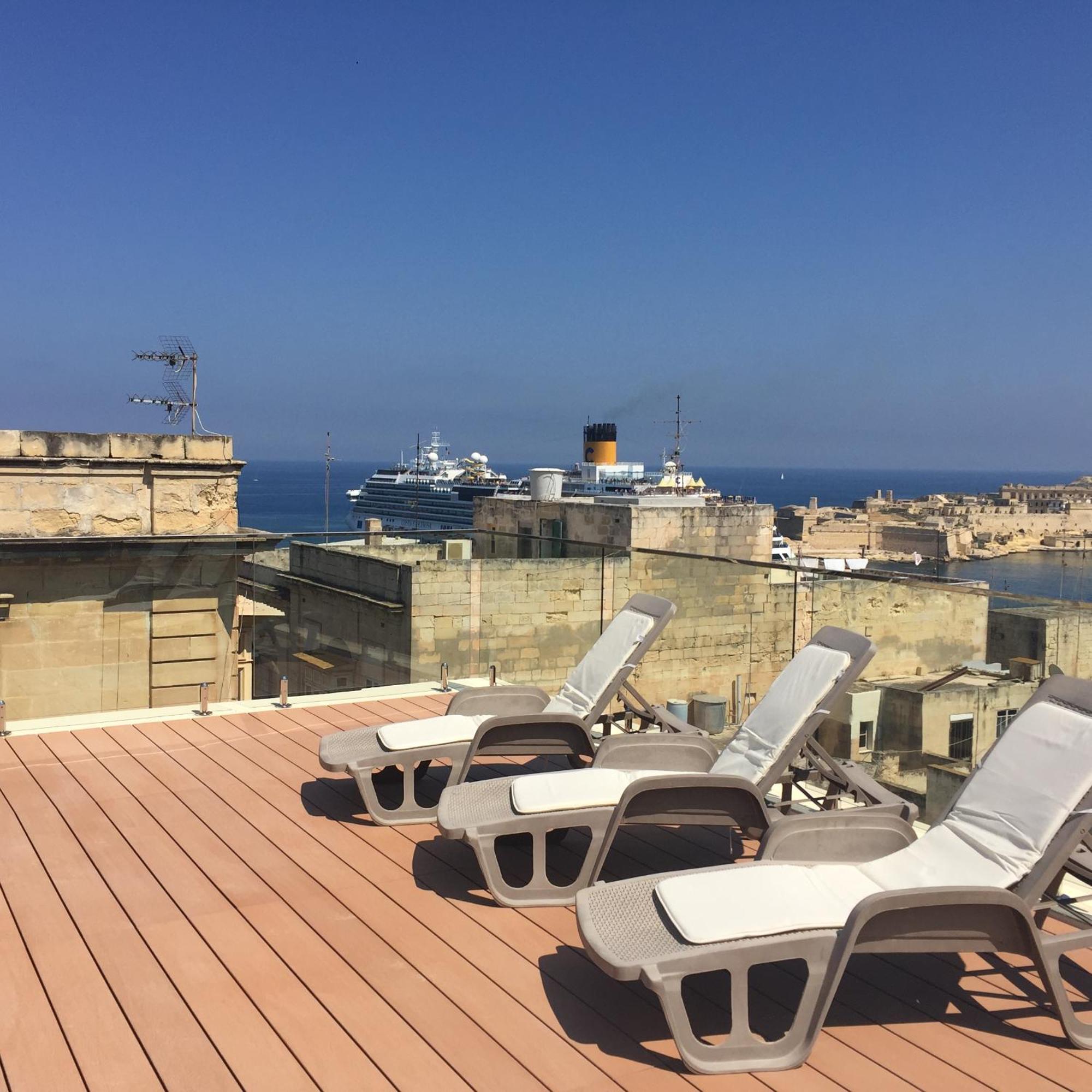Valletta Luxe 3-Bedroom Duplex Penthouse With Sea View Terrace And Jacuzzi Екстер'єр фото