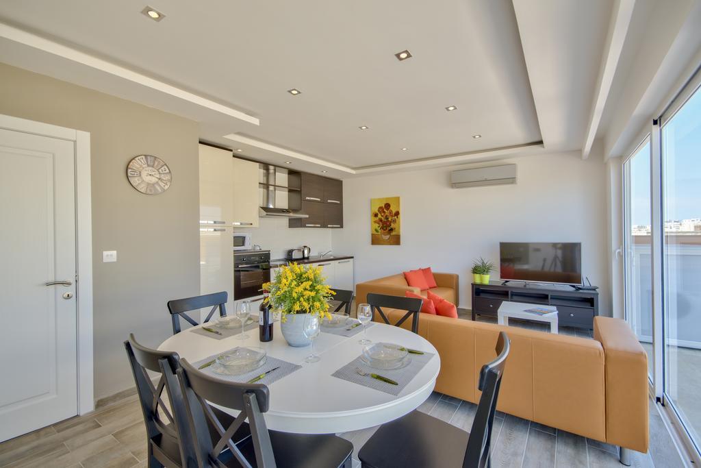 Valletta Luxe 3-Bedroom Duplex Penthouse With Sea View Terrace And Jacuzzi Екстер'єр фото