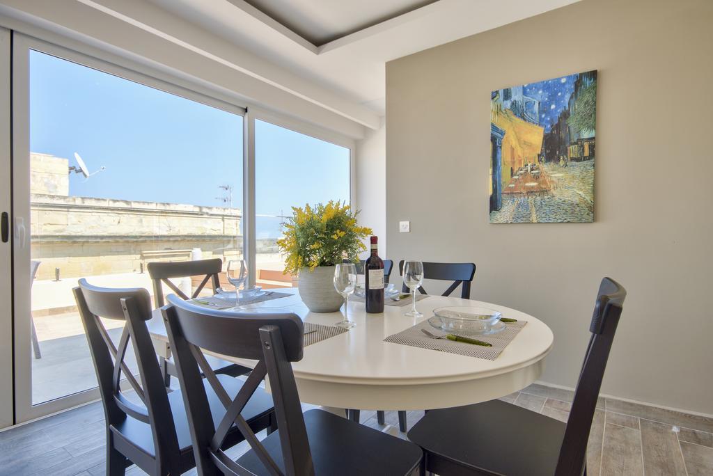 Valletta Luxe 3-Bedroom Duplex Penthouse With Sea View Terrace And Jacuzzi Екстер'єр фото